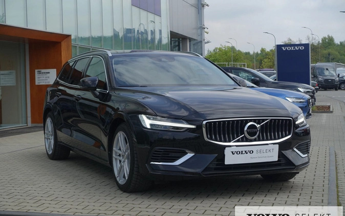 Volvo V60 cena 159900 przebieg: 84000, rok produkcji 2022 z Rumia małe 529
